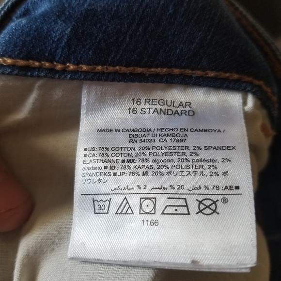 Plus size jeans - Picture 5 of 7